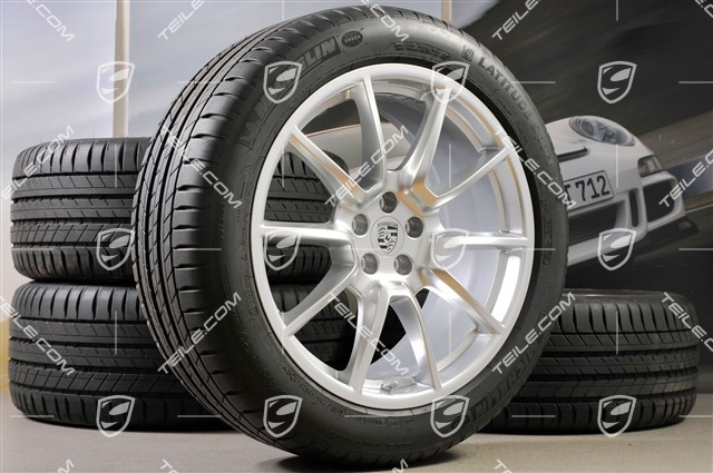 20" "Macan SportDesign" Sommerräder Satz, Felgen 9J x 20 ET26 + 10J x 20 ET19, Sommerreifen 265/45 R 20 + 295/40 R 20, mit RDK-Sensoren