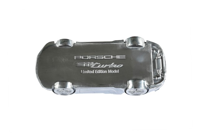 Porsche 911 992 Turbo – model samochodu / przycisk do papieru