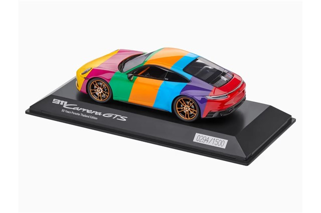 Porsche 911 Carrera GTS (992) – 30 Years Porsche Thailand – edycja limitowana / 1500 szt., skala: 1:43