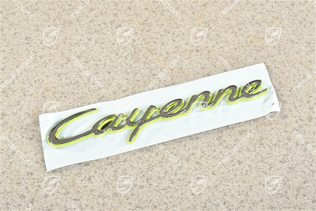 Schriftzug / Abzeichen / Emblem Aufkleber  CAYENNE Chrom auf Grünem Hintergrund