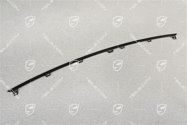 Disc / cover trim lower for front bumper retaining frame centre, Black