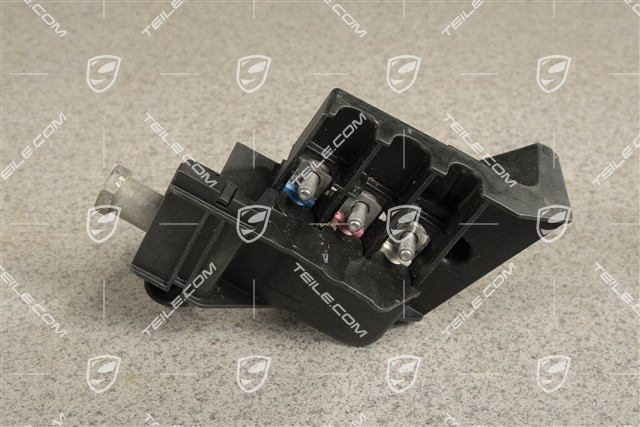 Connection point / power distributor