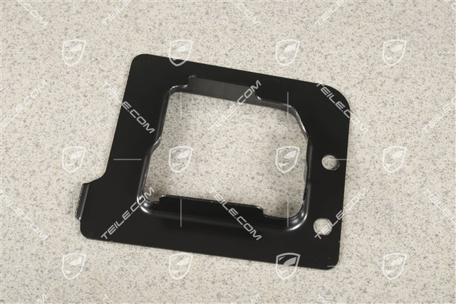 Closing element, side member, rear, L