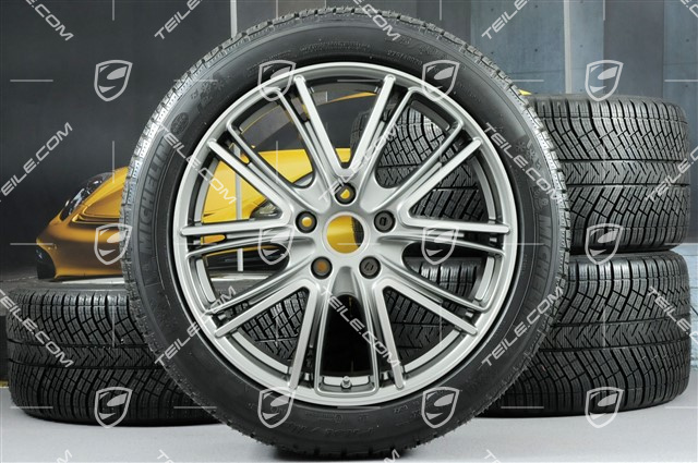 20" Koła zimowe, komplet "Exclusive Design", felgi 9,5 J x 20 ET71 + 10,5 J x 20 ET71 + opony zimowe Michelin Pilot Alpin 4 275/40 R20 + 315/35 R20, srebrna platyna