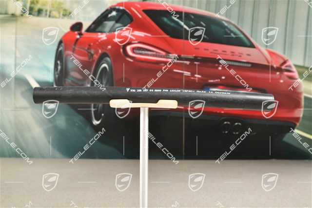 Engine cooland overflow hose