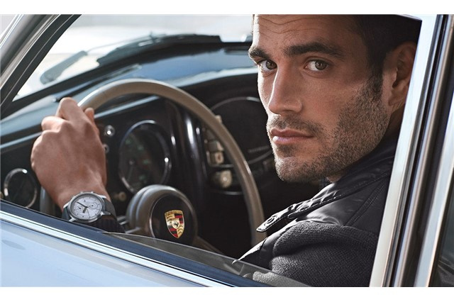 Classic Kollektion, Chronograph, Limited Edition, silber/cognac/grau