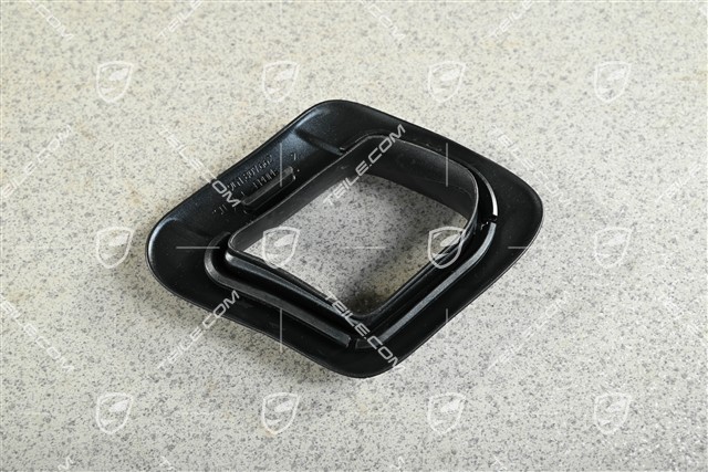 Spyder, Verbindungsstück / Hülse für Bremsbelüftung / Luftkanal für Bremsenkühlung, R