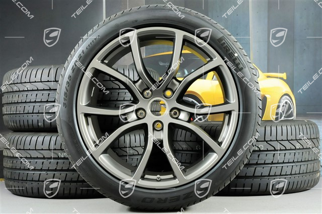 21" Cayenne Exclusive Design Sommerräder Satz, Felgen 9,5J x 21 ET46 + 11,0J x 21 ET58 + Pirelli P Zero Sommerreifen 285/40 R21 + 315/35 R21, mit RDK-Sensoren, Platinum-Seidenmatt
