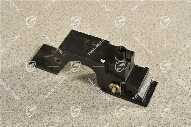 Lid / Bonnet openning handle housing