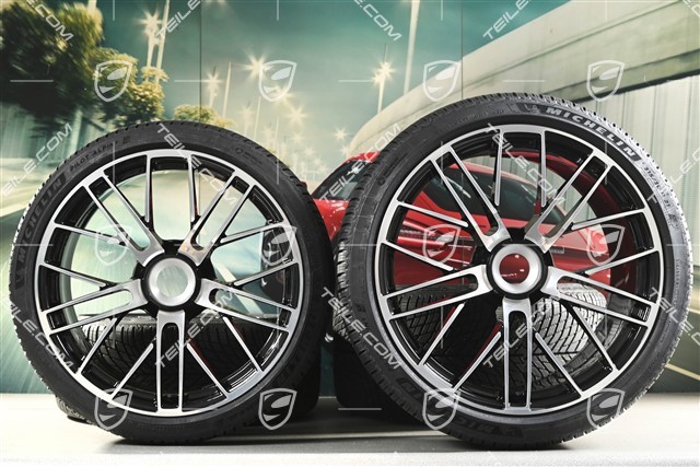 20+21" 911 Turbo S Winterräder Satz, Felgen 8,5J x 20 ET40 + 11,5 x 21 ET62 + NEUE Michelin Winterreifen 245/35 R20 + 315/30 R21, schwarz hochglanz + glanzgedrecht