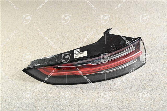 Rear light, outer, USA, L