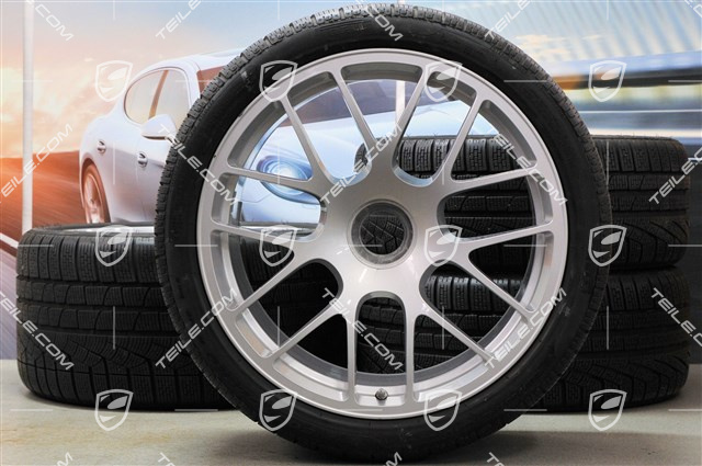 19" Winterräder Satz RS Spyder, Zentralverschluss.Felgen 8,5J x 19 ET56 + 11J x 19 ET51 + NEUE Pirelli Winterreifen 235/35 R19 + 295/30 R19, mit RDK