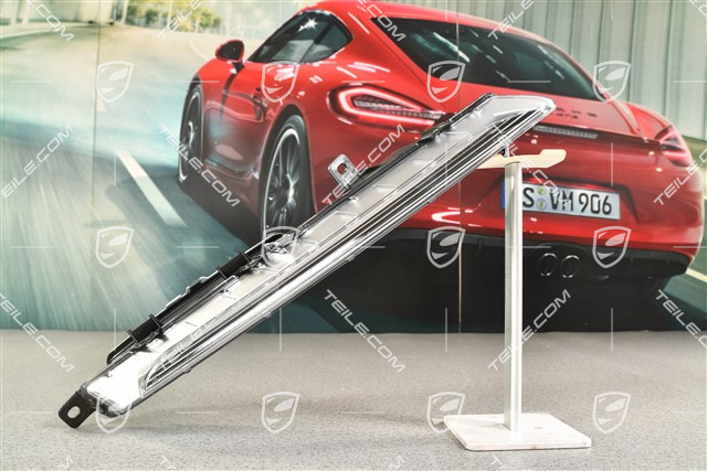 Additional headlamp, R