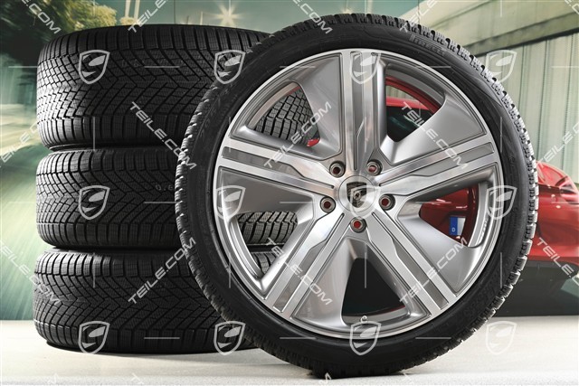 22-inch Macan Exclusive Design winter wheel set, rims 9J x 22 ET29 + 11J x 22 ET47 + NEW Pirelli winter tyres 255/40 R22 + 295/35 R22, Platin Silver