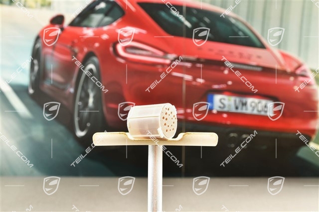 Stiftgehaeuse / Steckergehäuse, 15 polig