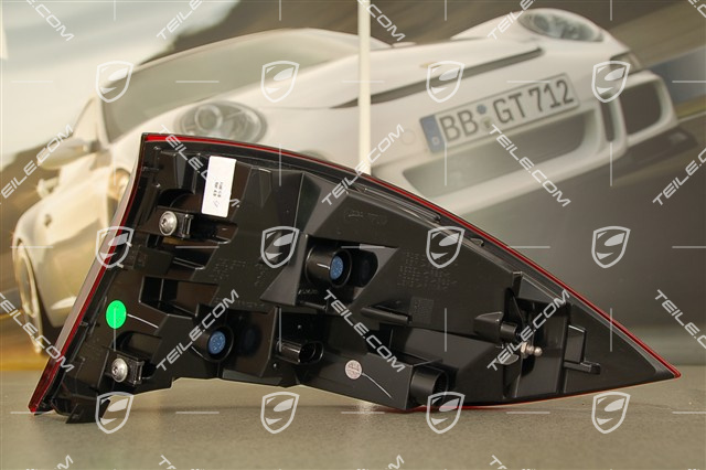 Outer rear light, black, L