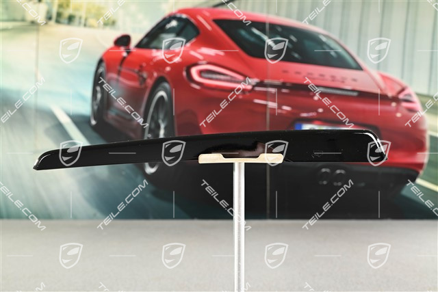 Osłona tylnej wycieraczki, czarna