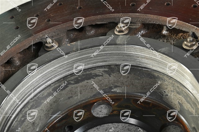 PCCB tarcza, R, lekko uszkodzona