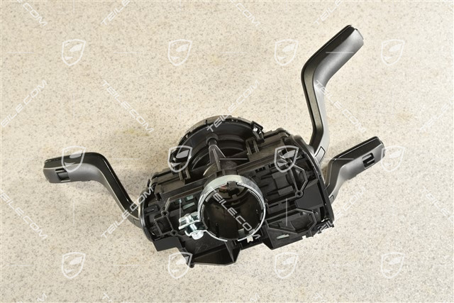 Przełącznik zespolony, ACC High / spryskiwacze reflektorów / wycieraczka tylnej szyby / Trójramienna- multifunkcyjna kierownica