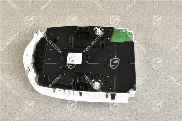 Światlo zintegrowane wewnętrzne / panel sterowania, PDC przód+tył / PDC przód+kamera cofania / el. szyberdach