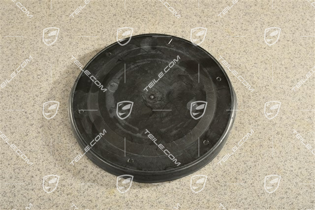 Fuel tank access cover