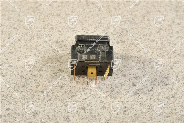 Przycisk zamka tylnej klapy / szyby, Targa