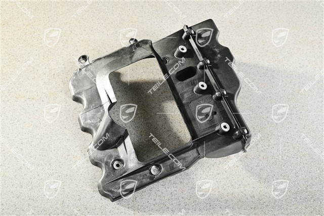 Engine oil sump insert / baffle
