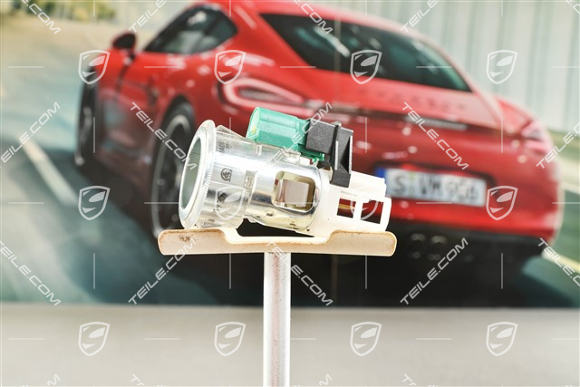 Tensioning sleeve centre console with illumination