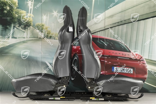 Sportsitze (breit), manual einstellbar, Heizung, Leder, schwarz, Satz L+R