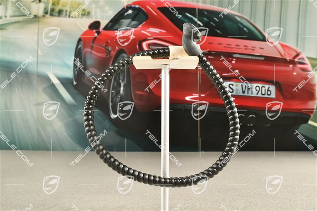 Targa, Rura odprowadzająca wodę, tył, L=R