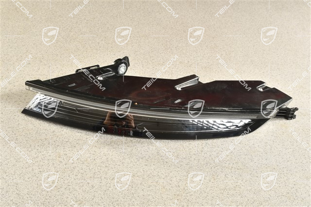 Lampa tylna LED, przyciemniona / czarna, R