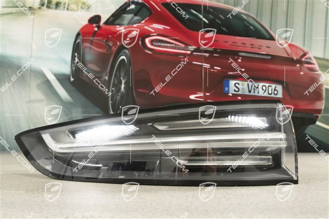 Heckleuchte, aussen, in Schwarz, L