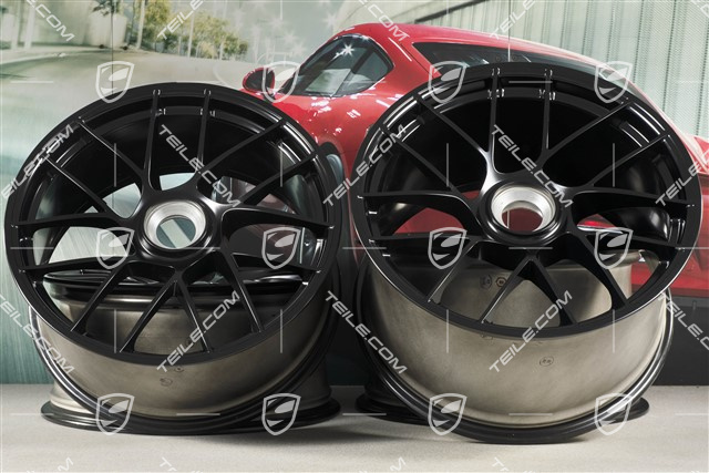 20" Komplet felg Turbo Sport III, centralne mocowanie, 9J x 20 ET51 + 11,5J x 20 ET56, czarny wysoki połysk