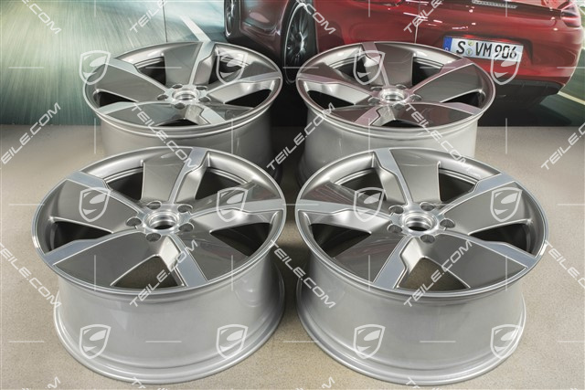 21" Komplet felg Taycan Exclusive Design 9,5J x 21 ET60 + 11,5J x 21 ET66, srebrny Platinum Silver