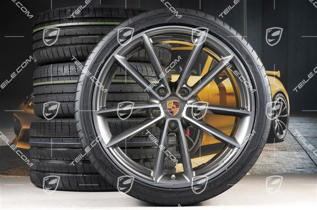 20+21-inch summer wheel set Carrera Classic, rims 8,5J x 20 ET50 + 11,5J x 21 ET67 + Goodyear summer tyres 245/35 R20 + 305/30 R21, with TPM