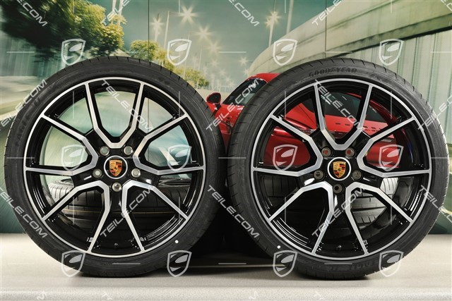 21" Koła letnie RS Spyder Design, felgi 9,5J x 21 ET60 + 11,5J x 21 ET66 + opony letnie Goodyear 265/35 R21 + 305/30 R21, czarny wysoki połysk