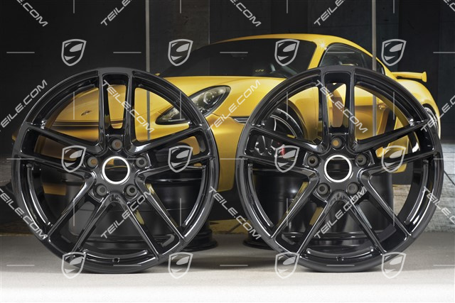 19" Komplet felg Panamera Turbo II, 10J x 19 ET61 + 9J x 19 ET60, czarny wysoki połysk