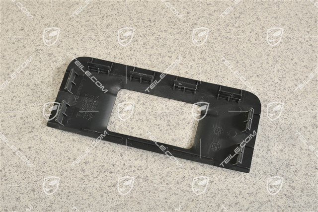 Blenda / osłona zamka, czarna satyna