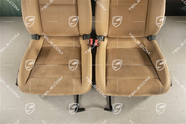 Sitze, manual/elektrisch einstellbar, Heizung, Kunstleder/Alcantara, in luxorbeige, L+R