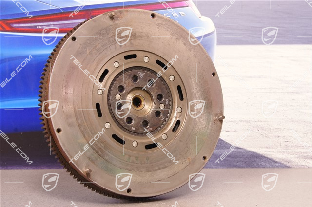 Double-mass flywheel, 2.7L 176/180kW Double-mass flywheel, 2.7L 176/180kW