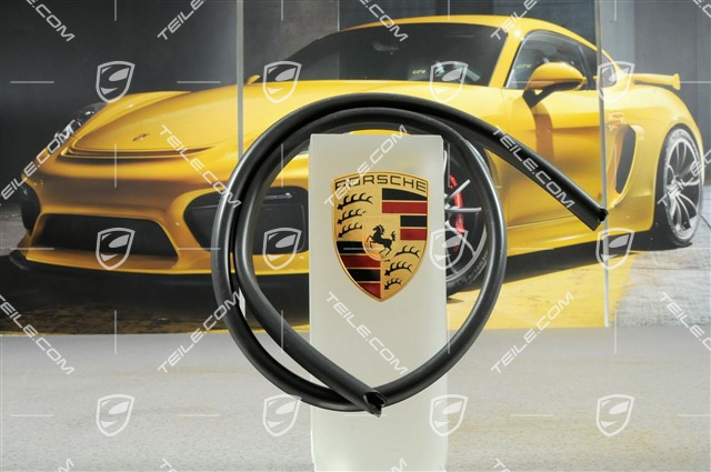 Uszczelka górna blendy tylnej Uszczelka górna blendy tylnej