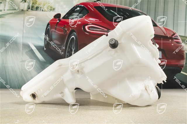 Windscreen washer system tank / reservior car with headlamp washer system.