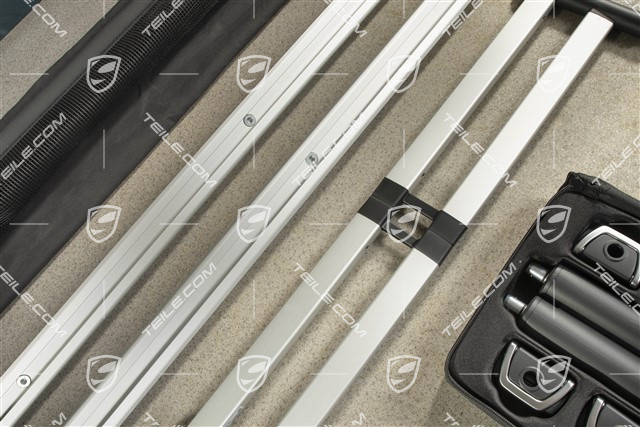 Luggage compartment partitioning