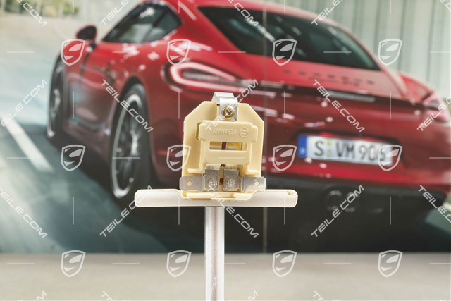 Bulb holder for brake light and rear light, 2 pin, L=R