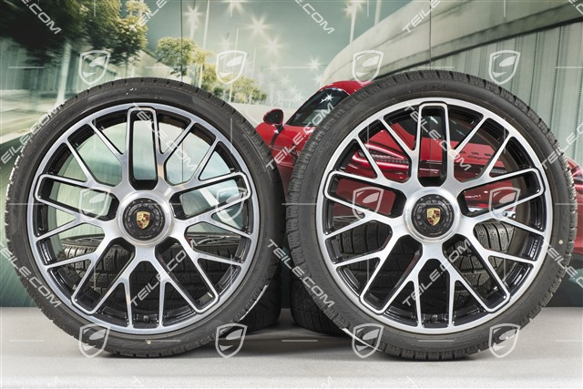 20" Turbo S central locking winter wheel set for Turbo S, wheels 8,5J x 20 ET51 + 11J x 20 ET59 + Pirelli Sottozero II winter wheels 245/35 R20+295/30 R20, TPMS