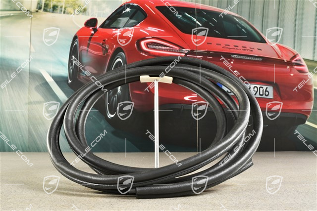 Gasket for rear hatch lid