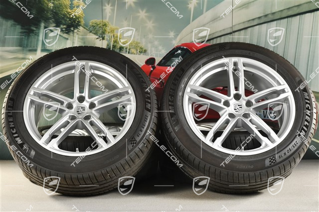 19-inch "Macan Turbo" summer wheels set, rims 8,5J x 19 ET21 + 9J x 19 ET21, summer tyres Michelin 235/55 R 19 + 255/50 R 19, with TPMS