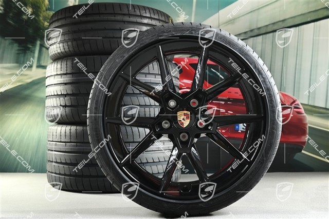 20+21" Carrera S summer wheel set, rims 8.5J x 20 ET50 + 11.5J x 21 ET79, Goodyear summer tyres 245/35 R20 + 315/30 R21, black high gloss