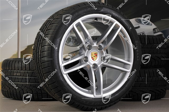 19" Winterräder Satz Carrera, Felgen 8,5J x 19 ET54 + 11J x 19 ET48 + Pirelli Winterreifen 235/40 R19 + 295/35 R19, ohne RDK-Sensoren