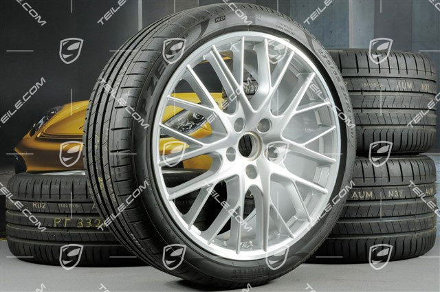 21" Panamera SportDesign Sommerräder, Felgen 9,5J x 21 ET71 + 11,5J x 21 ET69 + NEUE Pirelli Sommerreifen 275/35 ZR21 + 315/30 ZR21, mit RDK-Sensoren